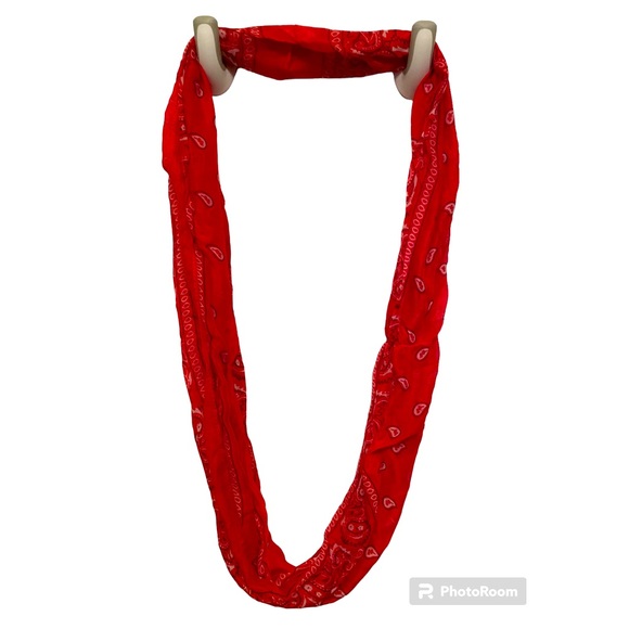 Ardene infinity scarf o/s - red print - Picture 2 of 5